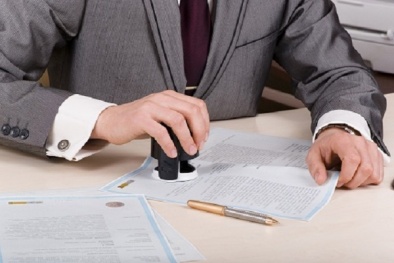 Công chứng, chứng thực giấy tờ mua bán xe ở đâu?