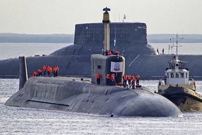 Tàu ngầm Dmitry Donskoy: 'Quái vật khổng lồ' dưới lòng Đại dương 