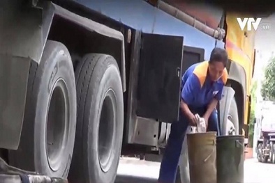 Kiểm tra, xử lý các đối tượng trộm cắp dầu máy bay