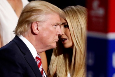 Các trợ lý của Tổng thống Donald Trump giàu có cỡ nào?