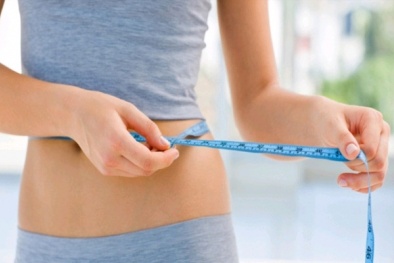 Tuyệt chiêu đốt cháy mỡ bụng siêu đơn giản từ mướp đắng