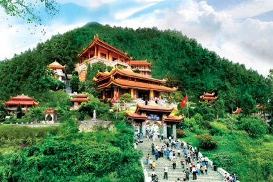 Bỏ túi ngay 5 tour du lịch trong nước giá rẻ dịp 30/4 