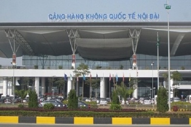 Chuyển công an điều tra vụ 'tố' nhân viên an ninh sân bay nhặt được túi đồ không trả lại