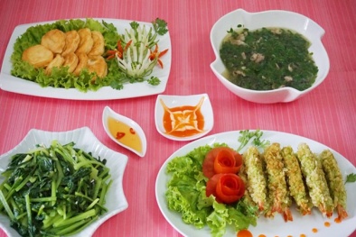 Thực đơn bữa tối 85.000 đồng cho Đăng ký và nhận 60K 24 bao lì xì miễn phí mỗi ngày 4 người