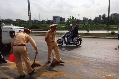 Cảnh sát giao thông ở đâu cũng như này thì ai chả quý!