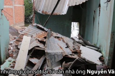 Xóm nhà hoang ở vùng sạt lở miền Tây