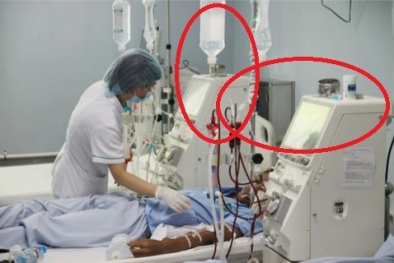Bộ trưởng Y tế phán đoán nguyên nhân vụ 7 bệnh nhân chạy thận tử vong ở Hòa Bình