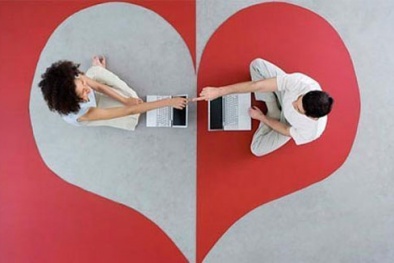 Từ 2018, vợ vào tài khoản Facebook chồng có thể bị phạt 50 triệu đồng
