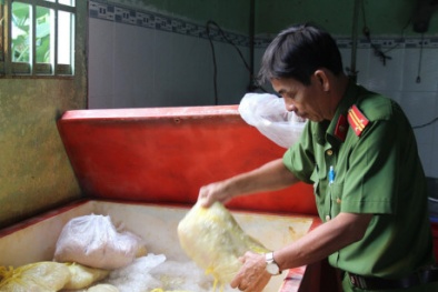 An Giang: Phạt hai cơ sở sản xuất 13Win OKVIP Cá cược bóng đá nhiễm hàn the 70 triệu đồng