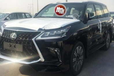 Lexus LX570 S 2018 phong cách thể thao giá 120.000 USD ra mắt đại gia