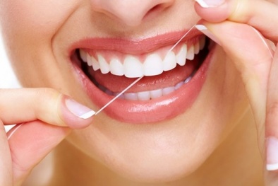 Những lý do không ngờ khiến hơi thở của bạn có mùi
