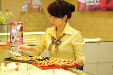 Giá vàng trong nước ngày 19/9: Giao dịch ‘cầm chừng’, chờ đợi thêm thông tin