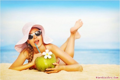 Sự thật uống nước dừa giảm... đau đầu