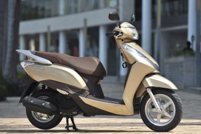 2 mẫu xe tay ga bán chạy nhất của Honda bị đẩy giá lên cao dịp cuối năm