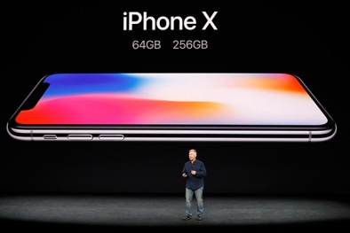 Bất chấp giá cao chót vót, iPhone X bán ‘chạy như tôm tươi’