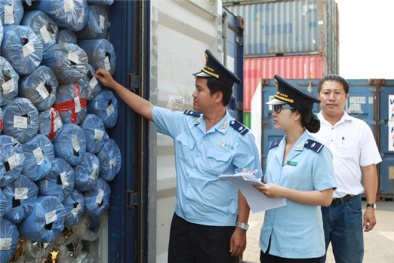 Nhập khẩu thiết bị điện và điện tử được miễn nhiều thủ tục 'rắc rối'