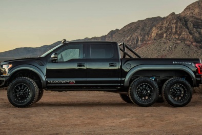 'Choáng' với xe bán tải Ford F-150 độ 6 bánh cực 'khủng' đắt hơn cả siêu xe