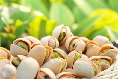 Ăn phải hạt dẻ cười ngậm hóa chất tẩy trắng có thể 'trúng độc chết người'
