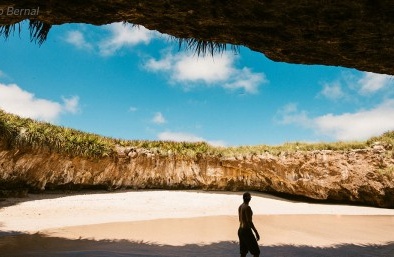 Top 10 bãi biển đẹp nhất hành tinh mê mẩn lòng người