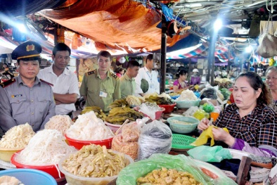 Chợ kinh doanh 13Win OKVIP Cá cược bóng đá cần đảm bảo theo 'chuẩn' nào?