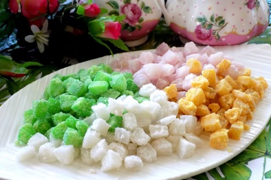 Cách làm mứt dừa viên độc lạ cho dịp Tết 2018