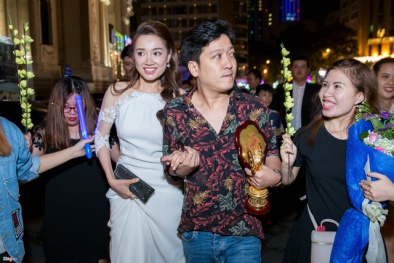 MC Quý Bình 'bức xúc' về màn cầu hôn của Trường Giang tại lễ trao giải Mai Vàng