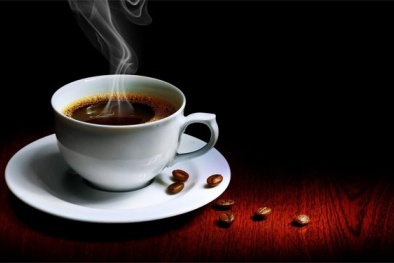 Bí ẩn về tách cà phê vẫn còn nóng trên máy bay mất tích đã 48 năm