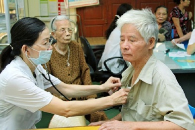 Người có bệnh mãn tính cần chú ý đến chế độ dinh dưỡng hợp lý