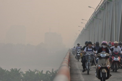 Dự báo thời tiết: Hôm nay Hà Nội có mưa và sương mù