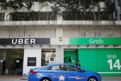 Uber 'bán mình' cho Grab: 5.000 tài xế đăng ký ứng dụng VATO?