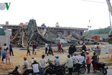 Tin tức mới nhất vụ sập giàn giáo khiến 11 người nhập viện ở Huế