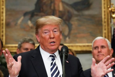 Hủy cuộc gặp với Triền Tiên: Donald Trump cảnh báo quân đội Mỹ ‘đang sẵn sàng’