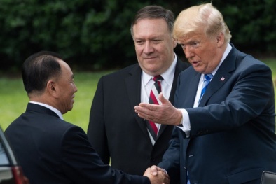Nhận 'mật thư' từ Kim Jong Un, Tổng thống Donald Trump ra quyết định bất ngờ