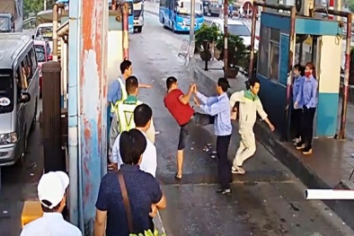 Vụ tài xế tông gãy barie và đánh nhân viên thu phí BOT Tân Đệ: Công an triệu tập 2 người
