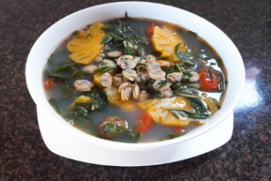 Cách nấu canh ngao nấu riêu thanh mát cho ngày hè 