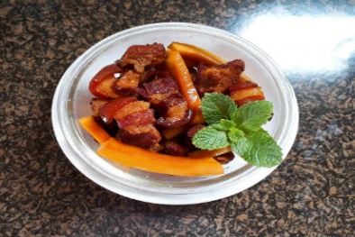 Cách làm thịt kho dừa thơm ngon, béo ngậy