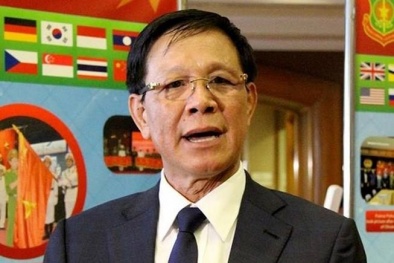 Ông Phan Văn Vĩnh khai chỉ nhận áo sơ mi và thuốc bổ gan
