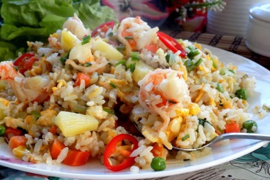 Đổi vị cuối tuần với món cơm chiên dứa tại nhà siêu ngon