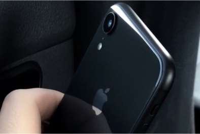 Vì sao nhiều người sẵn sàng đi vay tiền để mua iPhone 2018 mới?