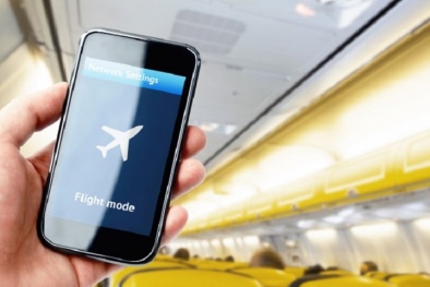 Tắt điện thoại hoặc để chế độ máy bay khi sạc pin: Quan niệm lạc hậu