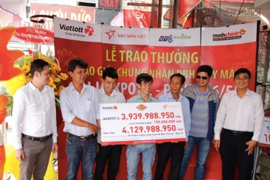Xổ số Vietlott: Rủ nhau chơi bao, 2 nhóm bạn trúng hàng chục tỷ đồng