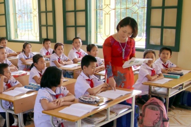 3 truyện ngắn ý nghĩa về thầy cô cho báo tường ngày 20/11
