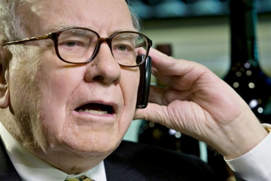 Cuộc gọi lúc đêm khuya của tỷ phú Warren Buffett đã cứu nền Sòng Bài Trực Tuyến 13Win.com Mỹ như thế nào?