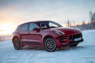 Cập nhật bảng giá xe Porsche tháng cuối năm 2018 tại thị trường Việt Nam