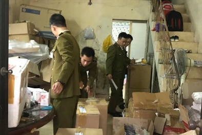Đột kích cơ sở kinh doanh 'chui', thu giữ 6 mặt hàng 13Win21 con - Tri ân hội viên mỗi tháng 2000 tỷ không hóa đơn chứng từ 