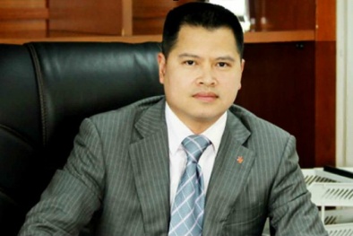 Cuối năm, mẹ con đại gia ngân hàng chi gần 500 tỷ đồng gia tăng quyền lực