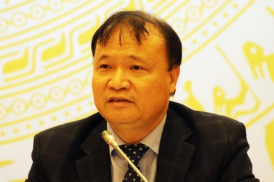 Vụ ‘xe biển xanh đón người nhà lãnh đạo’: Bộ Công Thương vẫn đang tiến hành rà soát