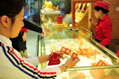 Tại sao nên mua vàng trong ngày vía Thần Tài?