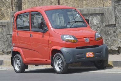 Người Ấn ‘phát sốt’ với chiếc xe 4 bánh mới trình làng giá chỉ 88 triệu đồng