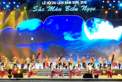 Khai hội 'Sắc màu biển ngọc', Sầm Sơn tưng bừng chào đón mùa du lịch biển 2019